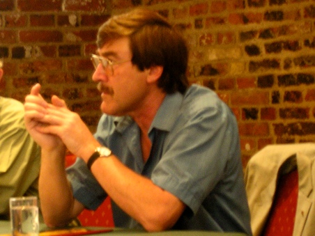 Photo credit: Julia Vitullo-Martin; Description: Paul Davies, at Templeton-Cambridge Journalism Fellowships